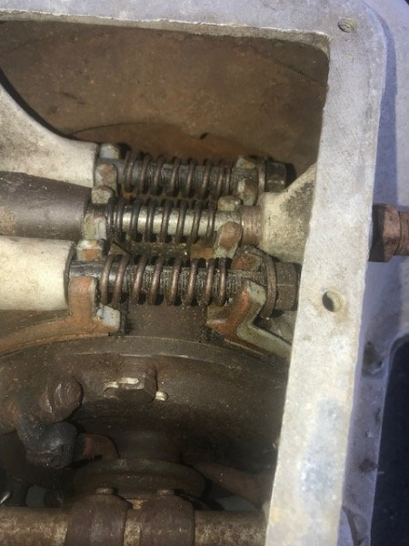 Model T engine 1912 transmission.jpg