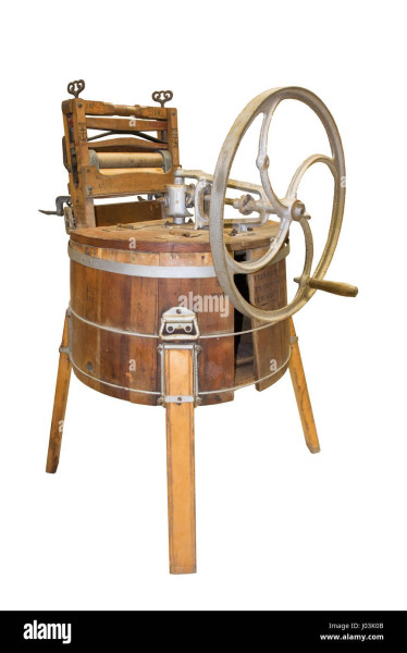 antique-washing-machine-J03K0B.jpg