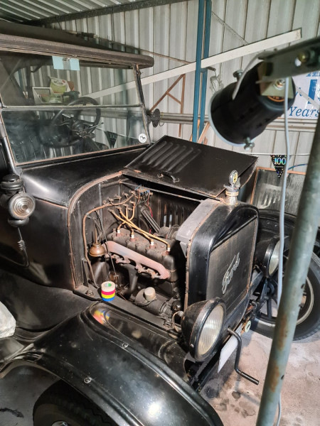 20240622_141249.jpg (353.89 KiB) Viewed 844 times Nothing fancy here! Home-made studio lighting for videos...