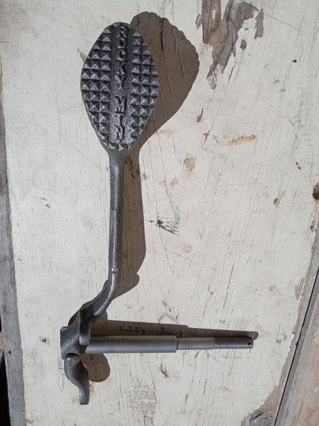 RM Brake Pdeal 15-25.jpg