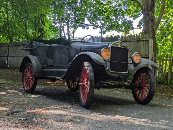 26 Touring 4.jpg