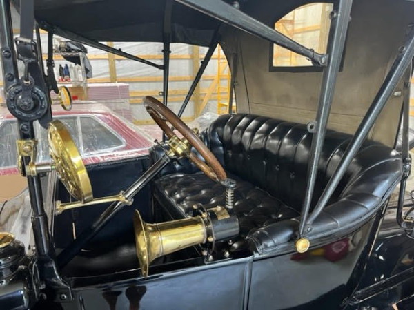 2023- Interior view.jpg