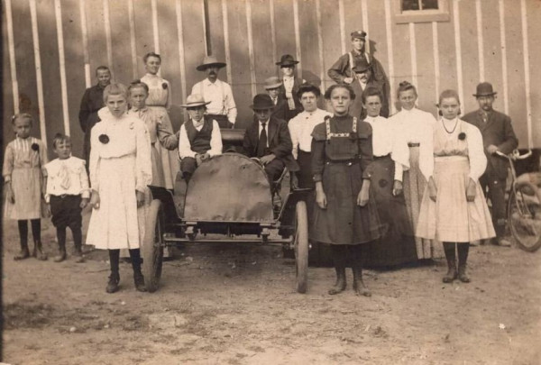 early car 2.JPG