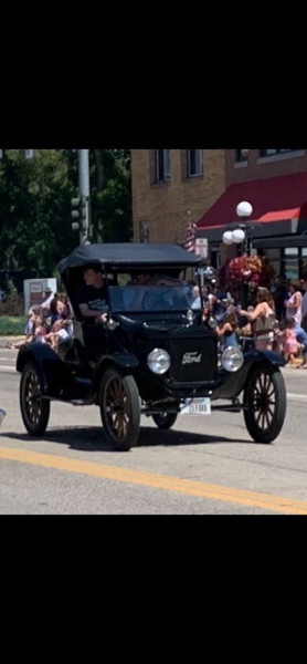 Parade.jpg