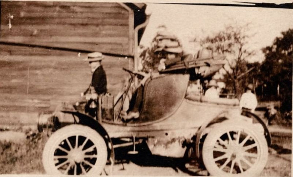 early car 6.JPG