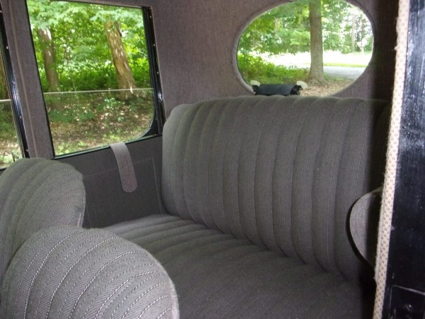 final10 reat seat left.jpg