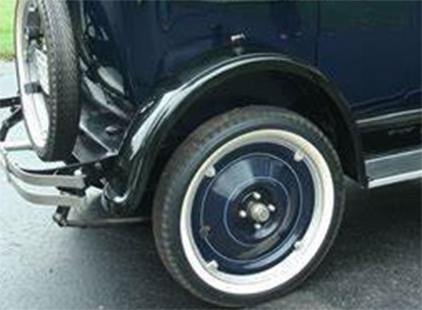 '25-Chev.jpg