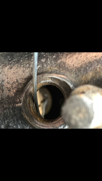 Kingston air hole_1.png