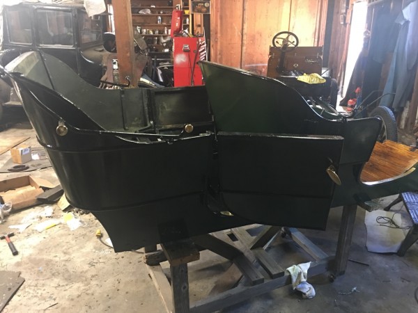 Right side of 1909 body