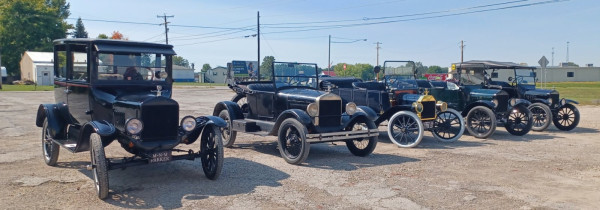Mike's '26, Jim's '26, my '13, Jeff's '20, Arts '23<br />Nice looking bunch of cars!