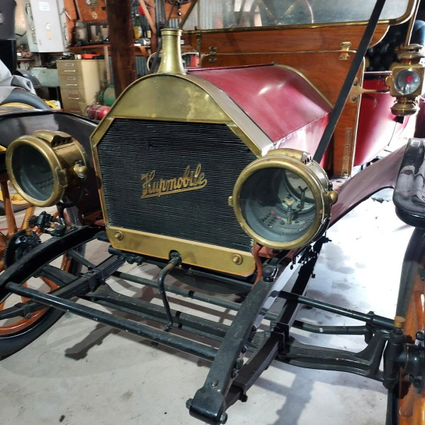 1909 Hupmobile 1.jpg