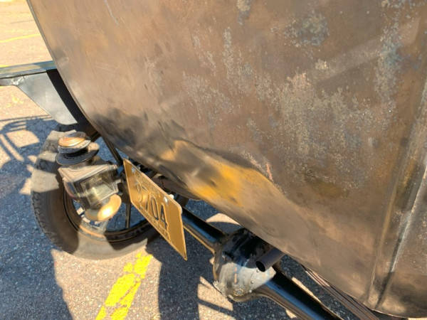 rear_panel.jpg