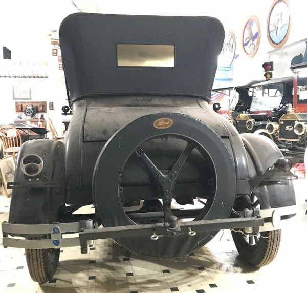 Rear.jpg