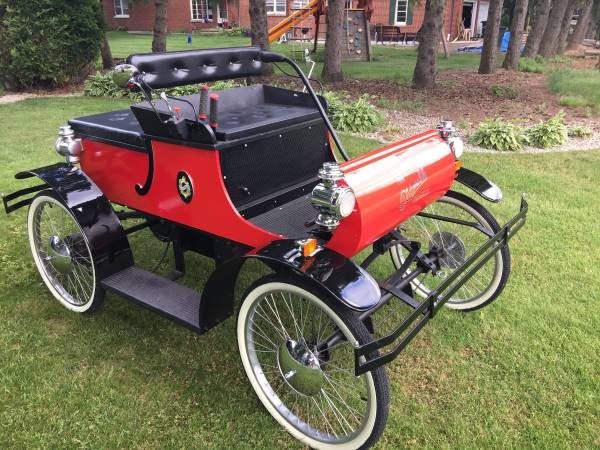 1906 Olds replica,1.jpg
