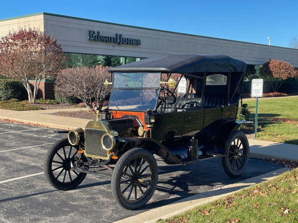 ModelT_at_Work.jpg