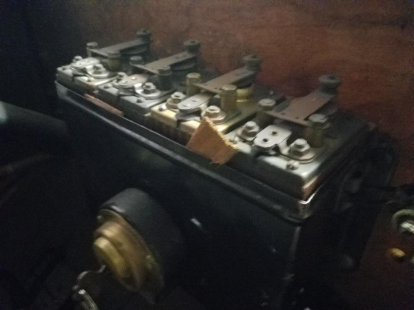 1913 METAL COIL BOX W BRASS TOP COILS.jpg