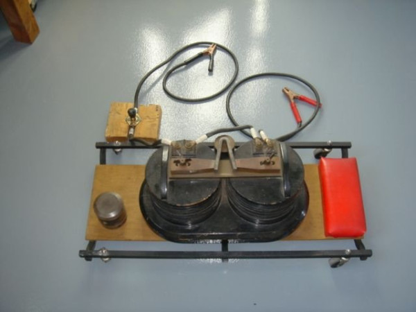 Resized_Model T Magnet Recharger 001.jpg