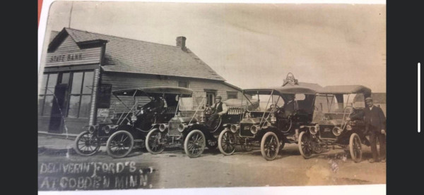 Cobden MN..jpg