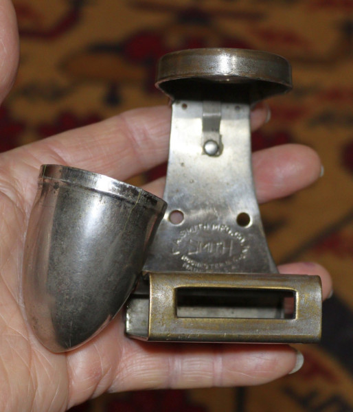 Ashtray 1.jpg