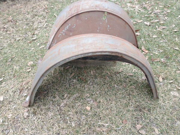 2425 coupe fenders 3.jpg