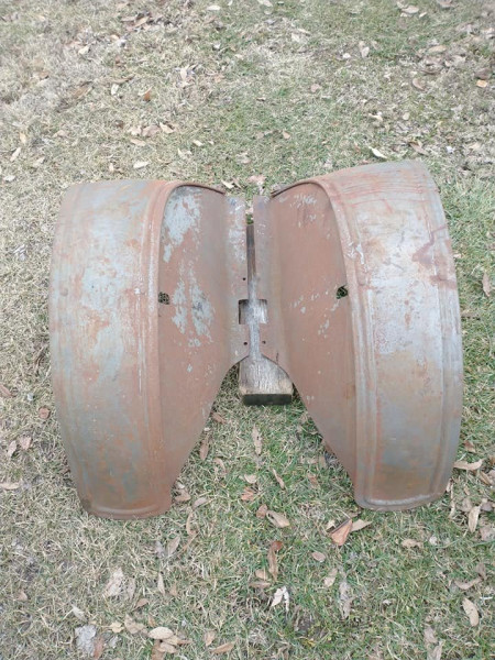 2425 coupe fenders 4.jpg