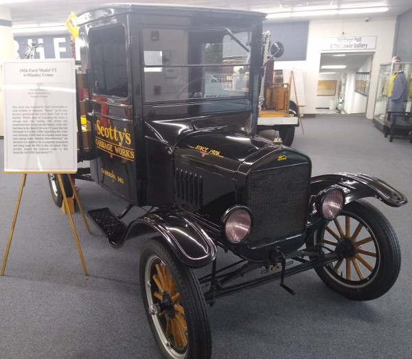 1926 TT Tow Truck a.jpg
