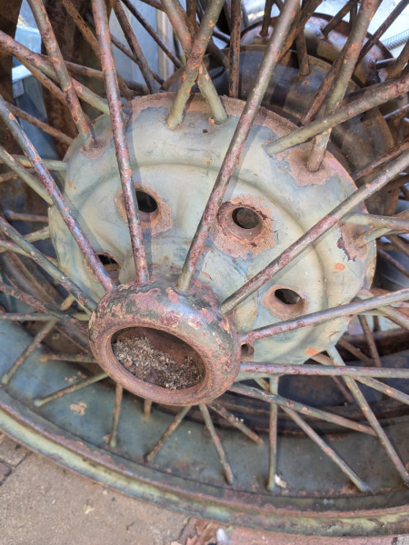 Wayne's wire wheels PXL_20250224_080144527.jpg