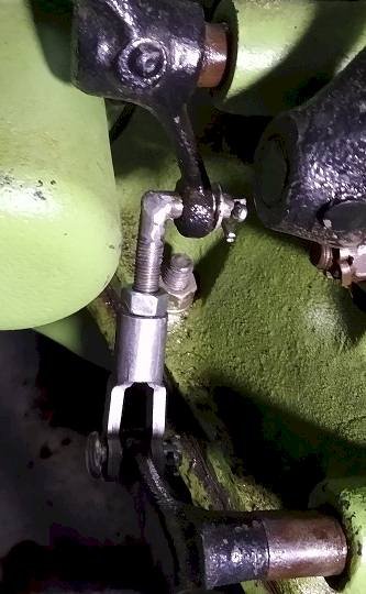 clutch pedal 18.jpg