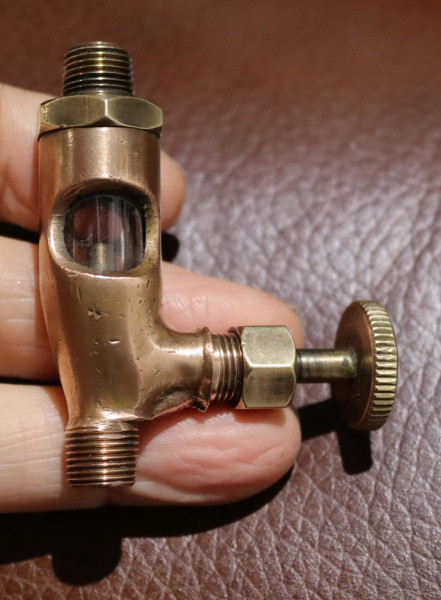 Drip oiler 2.jpg