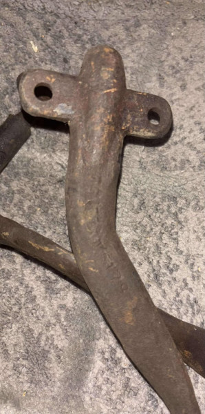 T roadster body brackets 2.jpg