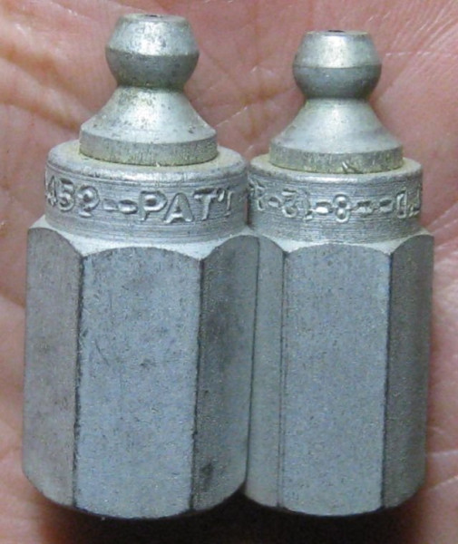 FRONT AND REAR SPRING TIE BOLT LUBRICATORS 2.jpg
