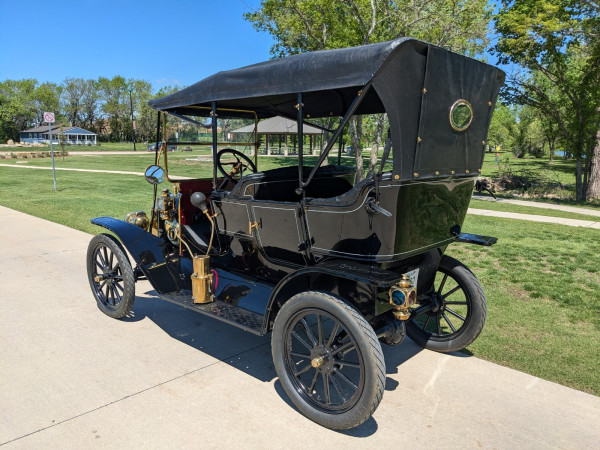 left rear view.jpg