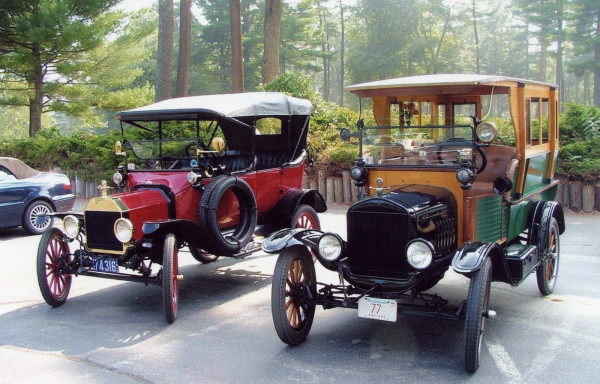 Front view both Ts.JPG