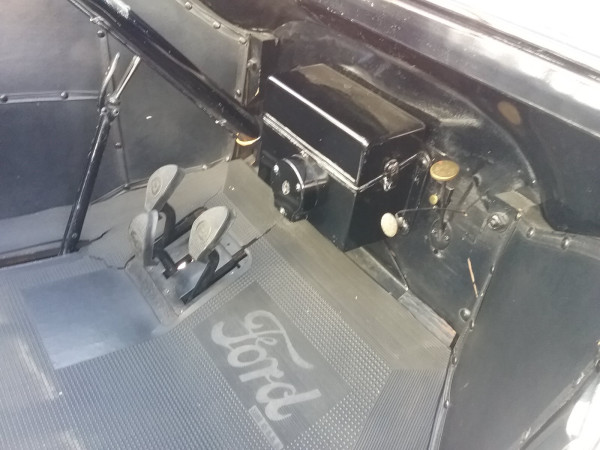 Bever 1915 Ford 3 21 25 (16).jpg