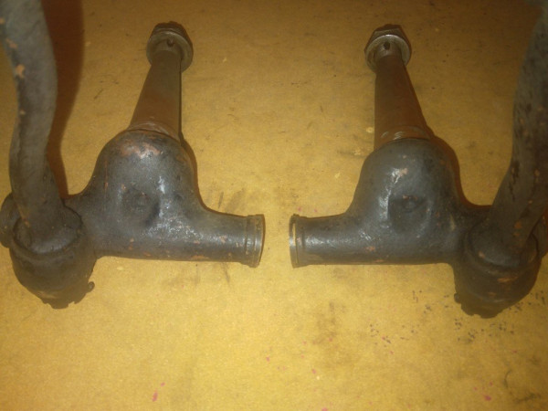Model T Offset Spindles.jpg