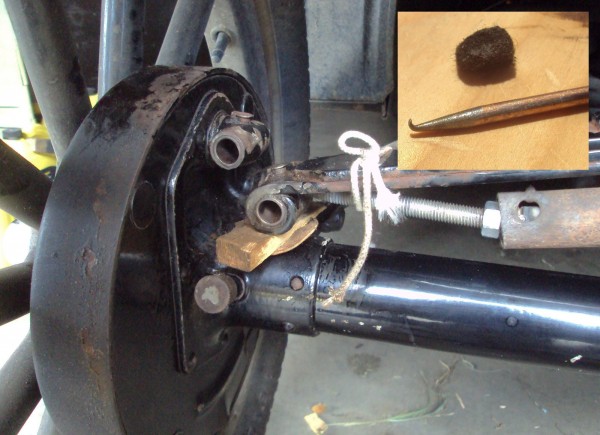 Shackle03.jpg