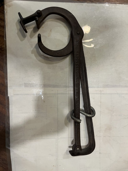 marquette tire tool.jpg