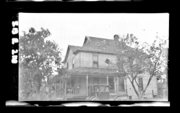 219 E 2nd.jpg