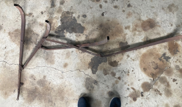 1923-25 Ford Touring Top Socket