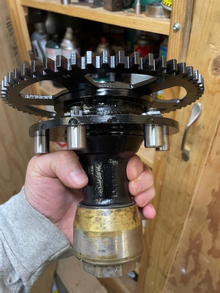 Front hub with new pins and Speedo gear.
