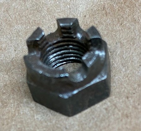 Defective Castle Nut2.jpg