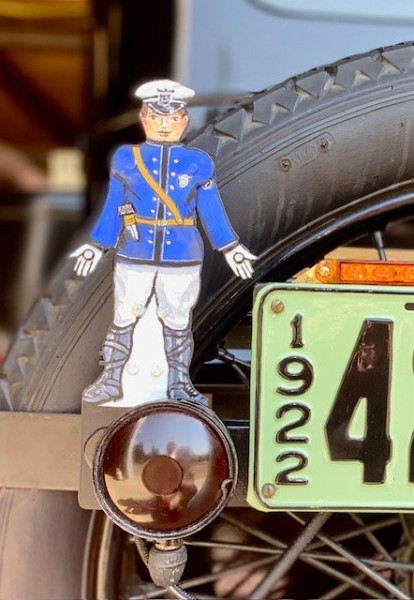 daycop.jpg