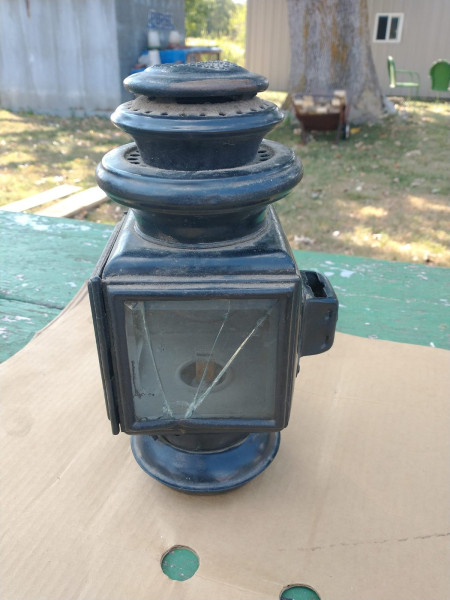 110 sidelight 4.jpg