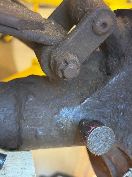 2 outside rear axle.jpg
