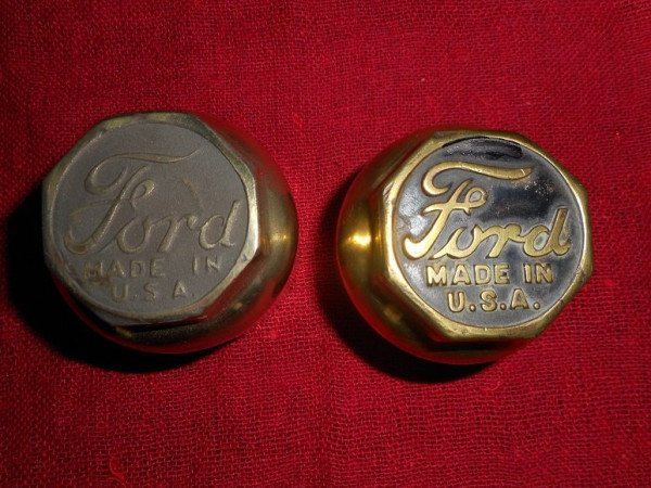 13 & 14 Hubcap.JPG