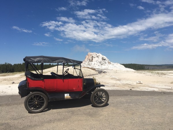 Midway Geyser Basin