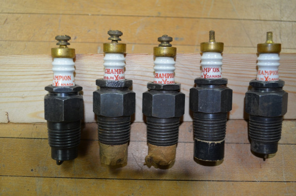 CANADIAN NOS CHAMPION X PLUGS - FRONT VIEW.JPG