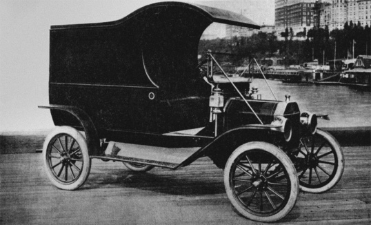 ford_model_t_delivery_wagon.jpg