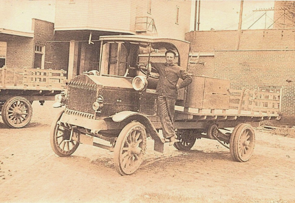 chain drive truck.png