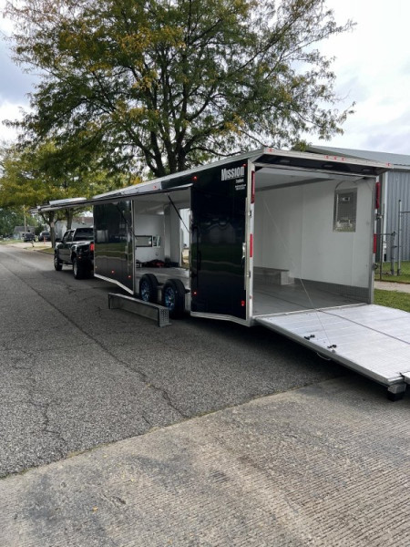 Enclosed Trailer (600x800).jpg